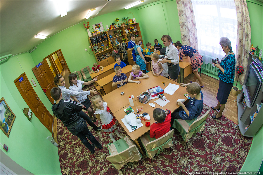 Arts therapy is an important part of the treatment.
