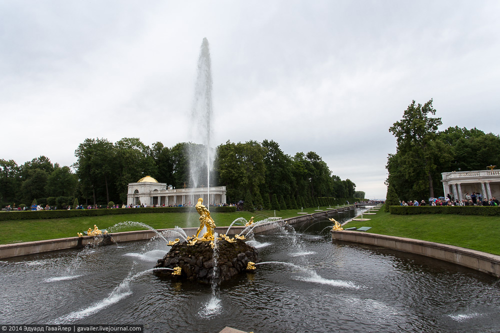 triumph is in the design of all the fountains, but most of all it is in the central one, named Samso...