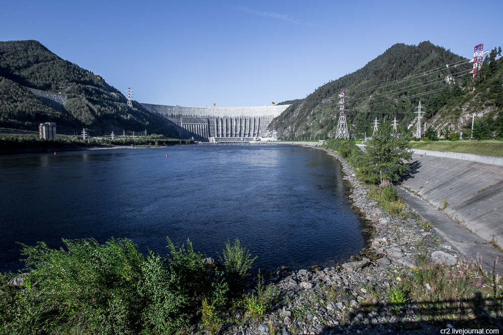 Sayano-Shushenskaya HPP was opened in 1978. Its total producing capacity is 6400 MW, and it is able...